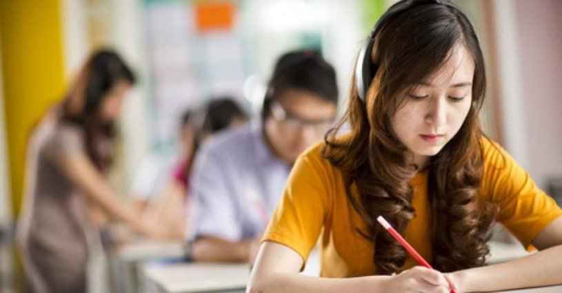 MẸO LÀM BÀI LISTENING IELTS – DẠNG MULTIPLE CHOICE